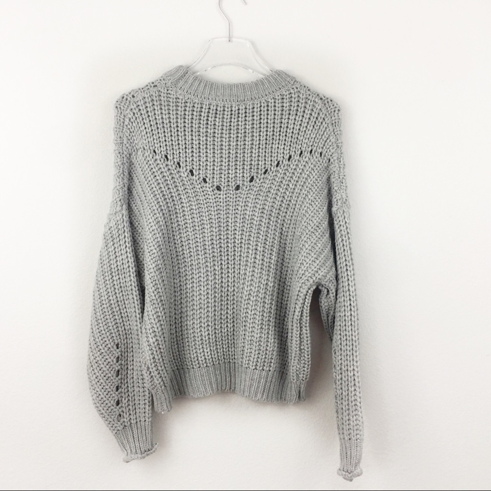 NWT Elodie | Gray Cable Knit Crew neck Sweater  XS